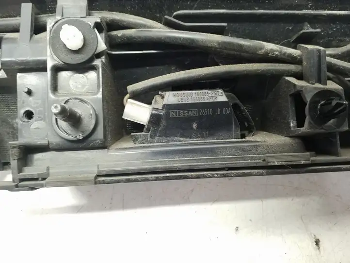 Nissan Juke I F15 (2010 - 2018) 908681KR6A Подсветка номера — фото 8