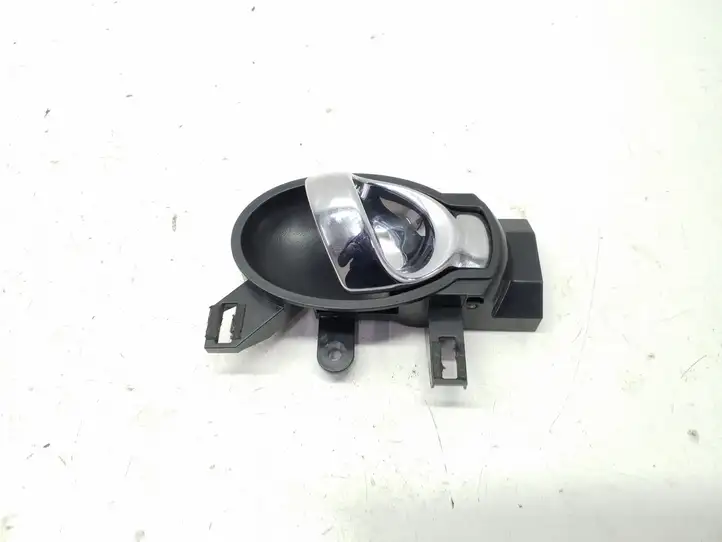 Nissan Juke I F15 (2010 - 2018) Внутренняя ручка задней двери — фото 1