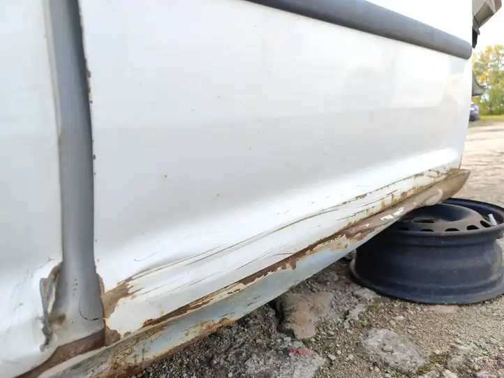Volkswagen Caddy (2010 - 2015) Дверь — фото 5