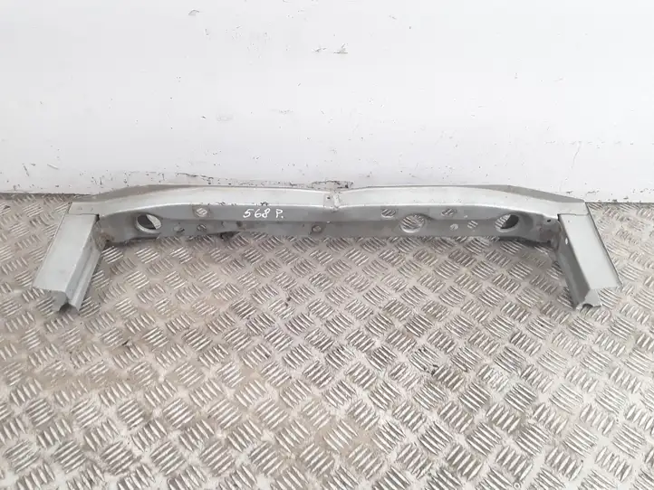 Toyota Yaris (2005 - 2009) Нижняя панель радиатора — фото 2
