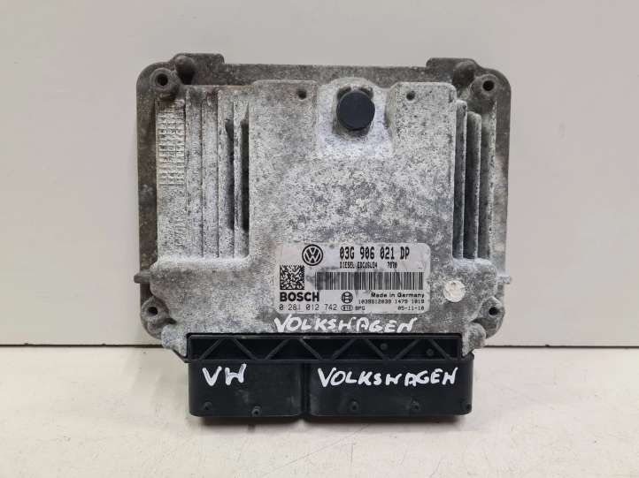 03G906021DP Volkswagen PASSAT B6 Galios (ECU) modulis