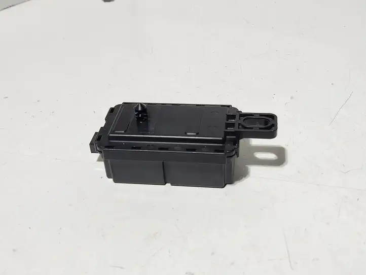 BMW 3 F30 F35 F31 (2012 - 2018) 9397846 Прочие блоки управления — фото 2