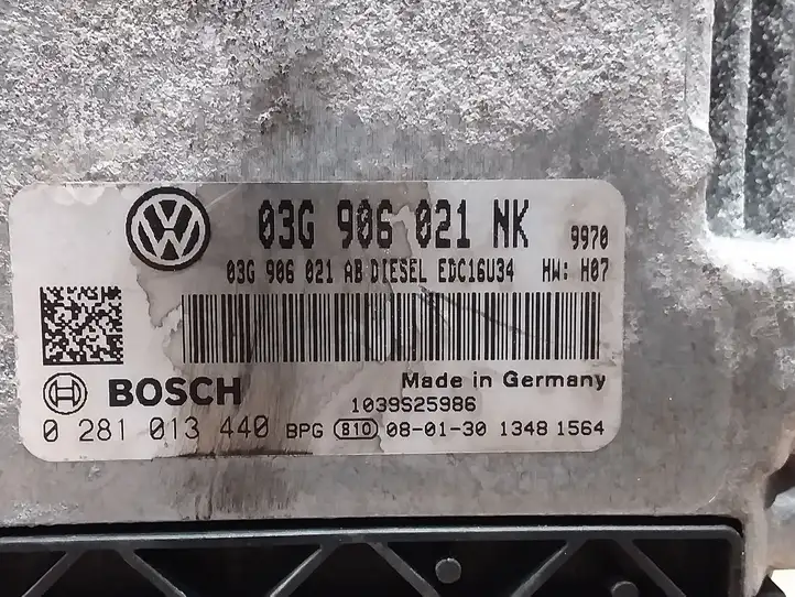 Volkswagen PASSAT B6 (2005 - 2010) 03G906021NK Блок управления двигателем (ЭБУ) — фото 2