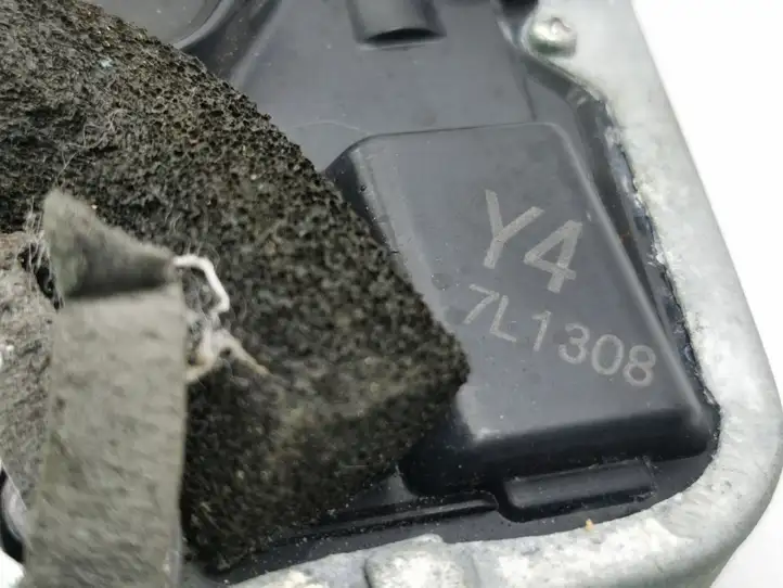 Toyota RAV 4 (XA30) (2006 - 2016) 7L1308 Замок задней двери — фото 6