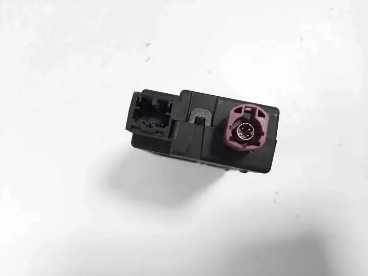 Volkswagen T-Cross (2017 - ) 5G0035953D USB модуль — фото 4