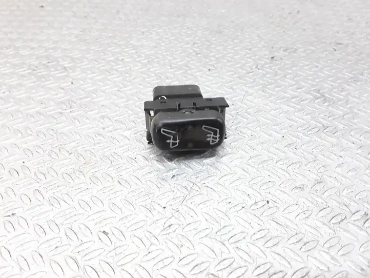 Mercedes-Benz ML W163 (1997 - 2005) 1638200210 Включатель обогрева — фото 1