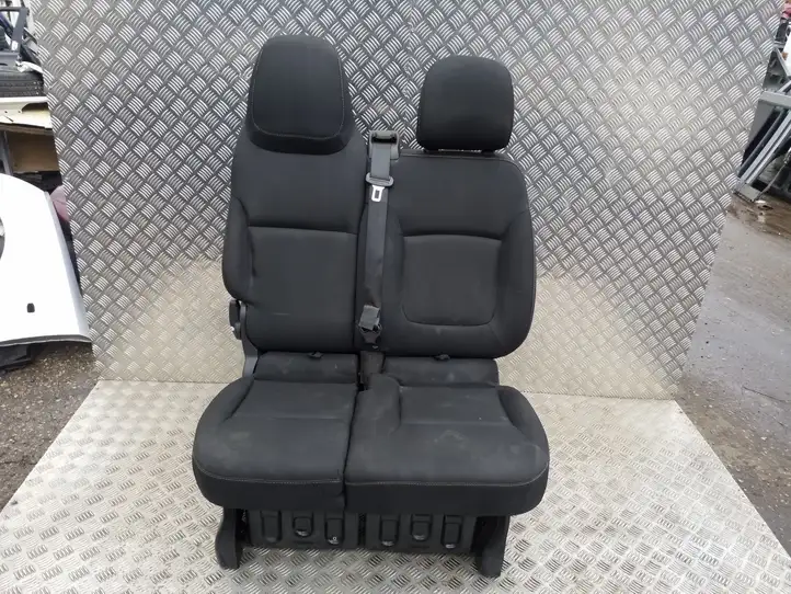 Renault Trafic III (X82) (2014 - ) Переднее сиденье пассажира — фото 1