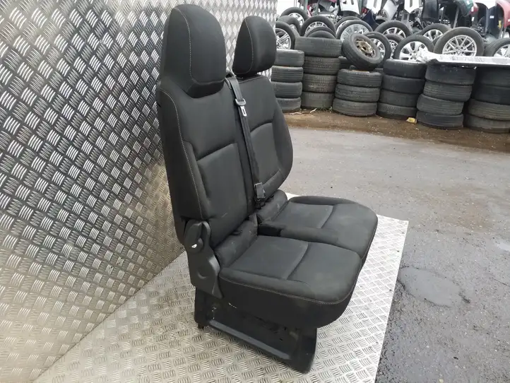 Renault Trafic III (X82) (2014 - ) Переднее сиденье пассажира — фото 4
