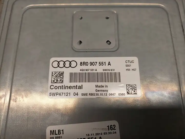 Audi Q5 SQ5 (2012 - 2017) 8R0907551A Блок управления двигателем (ЭБУ) — фото 3