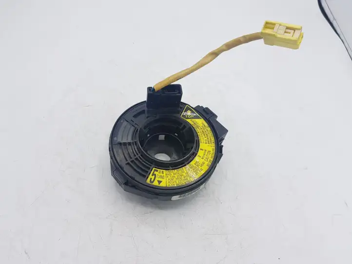 Toyota Corolla Verso AR10 (2004 - 2009) DPG0664 Контактное кольцо SRS — фото 1