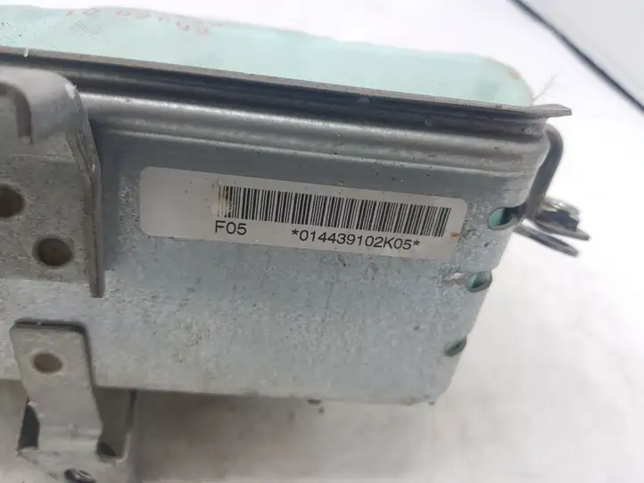 Toyota Corolla E120 E130 (2004 - 2007) 606000102 Подушка безопасности пассажира — фото 2