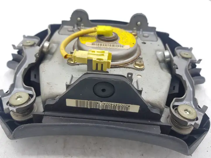 Toyota Avensis Verso (2001 - 2004) E2UA2147361 Подушка безопасности руля — фото 2