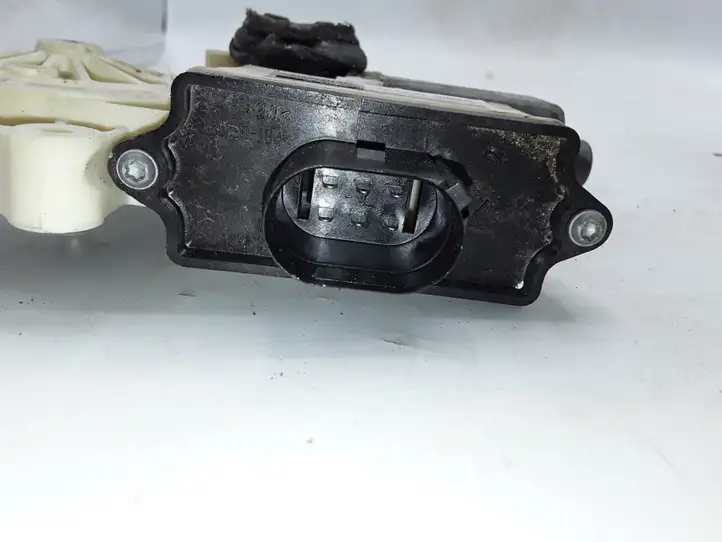 BMW X3 E83 (2003 - 2010) 0130822236 Стеклоподъемник задней двери — фото 4