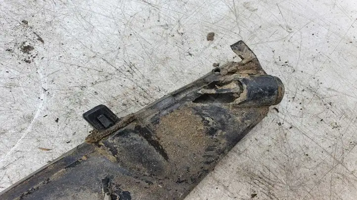 Toyota Corolla Verso AR10 (2004 - 2009) 525750F010 Кронштейн заднего бампера — фото 3