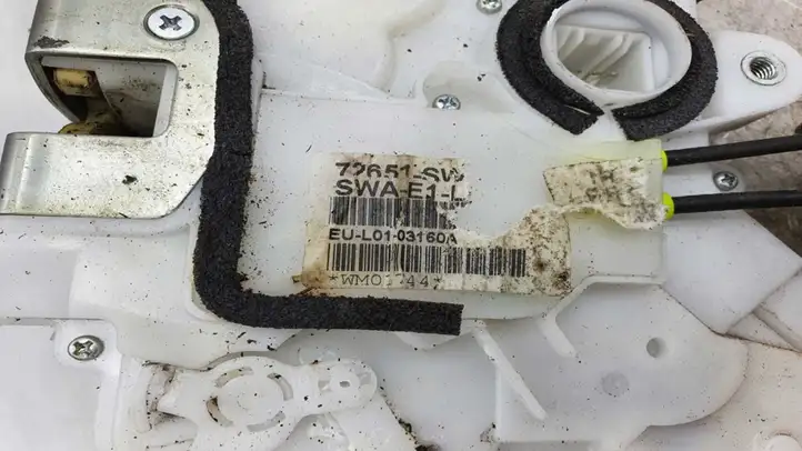 Honda CR-V (2006 - 2009) 72651SWER1 Замок задней двери — фото 3