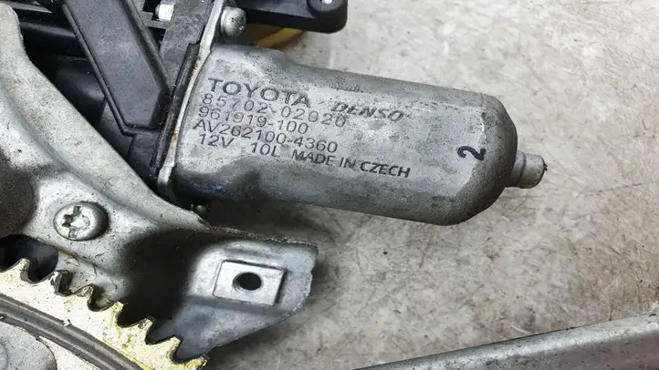 Toyota Avensis T270 (2009 - 2012) 8570202020 Электростеклоподъемник передний (комплект) — фото 3