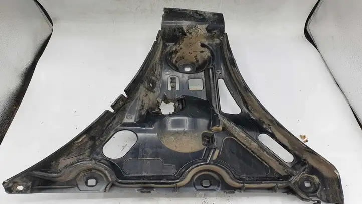 BMW 5 E60 E61 (2004 - 2010) 5112706079611 Кронштейн заднего бампера — фото 1