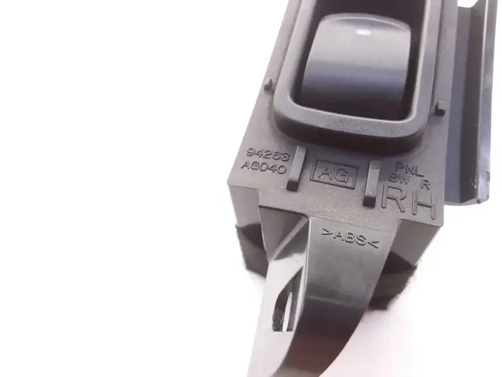 Subaru Legacy (1999 - 2003) 94263AG040 Блок кнопок стеклоподъемников — фото 3
