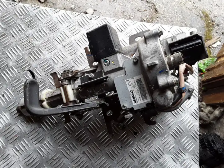 Renault Scenic II - Grand scenic II (2003 - 2006) 8200589332 Насос гидроусилителя руля — фото 1
