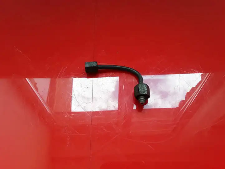 Fiat Sedici (2007 - 2016) Z942 Трубка подачи топлива в форсунки — фото 1