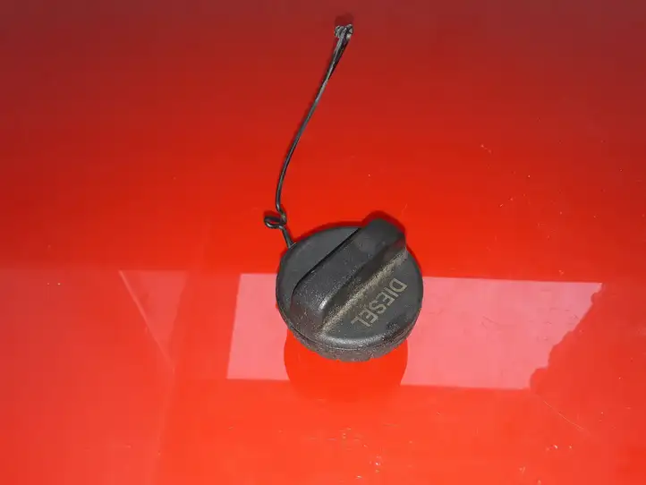 Toyota Auris 150 (2006 - 2012) Крышка топливного бака — фото 1
