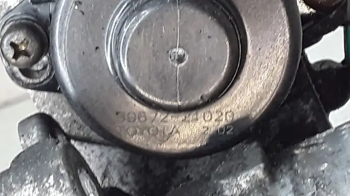 Toyota Avensis Verso (2001 - 2004) 8967221020 Дроссельная заслонка — фото 2