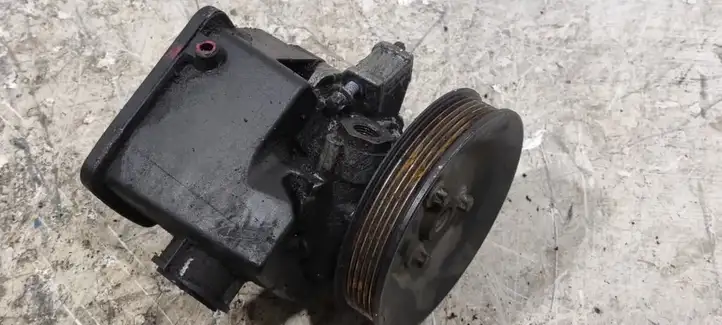 Mercedes-Benz Sprinter W901 W902 W903 W904 (1995 - 2007) A0024667501 Насос ГУР — фото 4