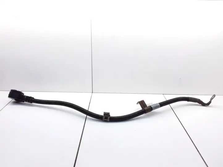 Mercedes-Benz E W211 (2002 - 2009) A2115408035 Плюсовой провод аккумулятора — фото 1