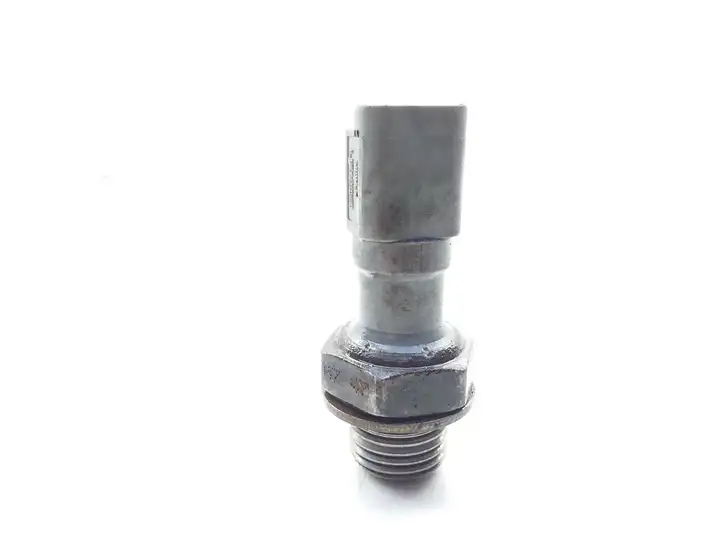 Ford Fusion (2002 - 2005) 9631846480 Датчик давления масла двигателя — фото 1