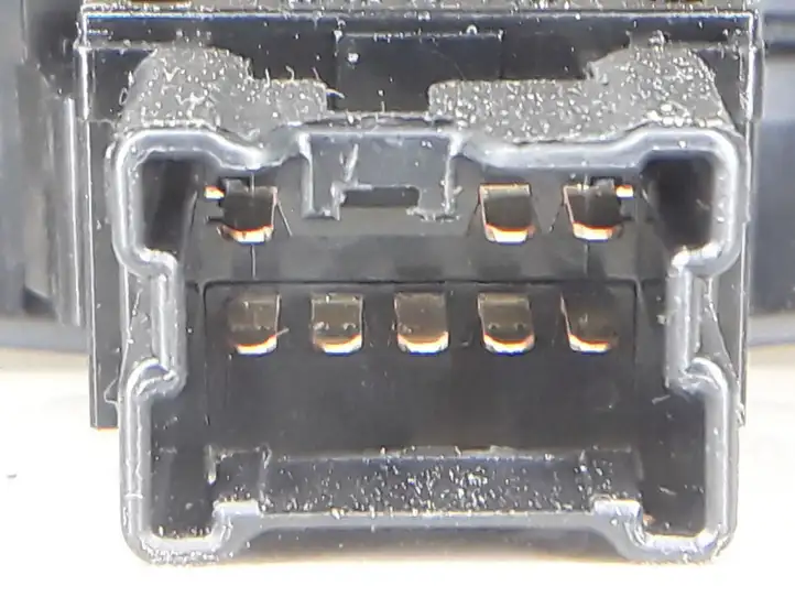 Nissan Primera (2001 - 2008) 06016 Включатель аварийных фонарей — фото 3