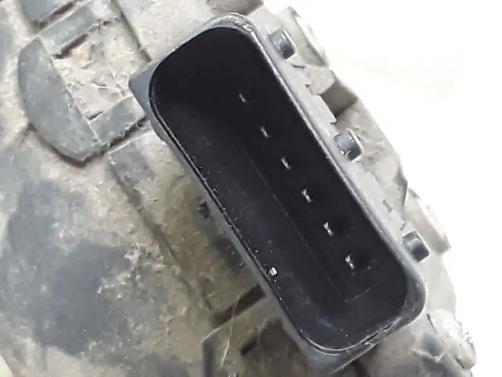 Nissan (2000 - 2006) 18002BU410 Педаль акселератора — фото 3