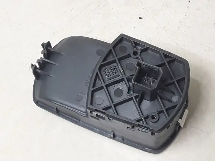 Opel Corsa D (2006 - 2010) 13189333RW Блок кнопок стеклоподъемников — фото 2