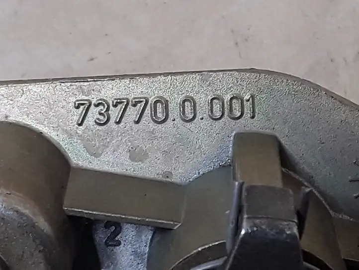 Volvo S60 (2000 - 2004) 737700001 Замок крышки багажника — фото 3