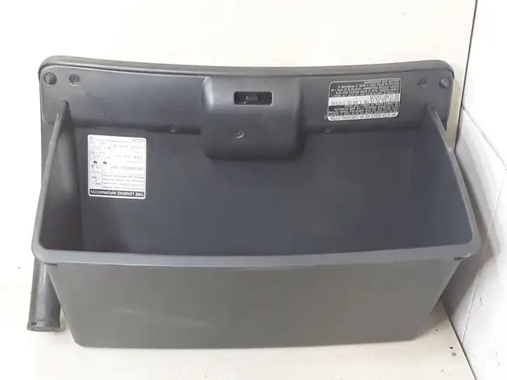 Toyota Corolla E120 E130 (2000 - 2004) 5555102060 Бардачок в сборе — фото 3