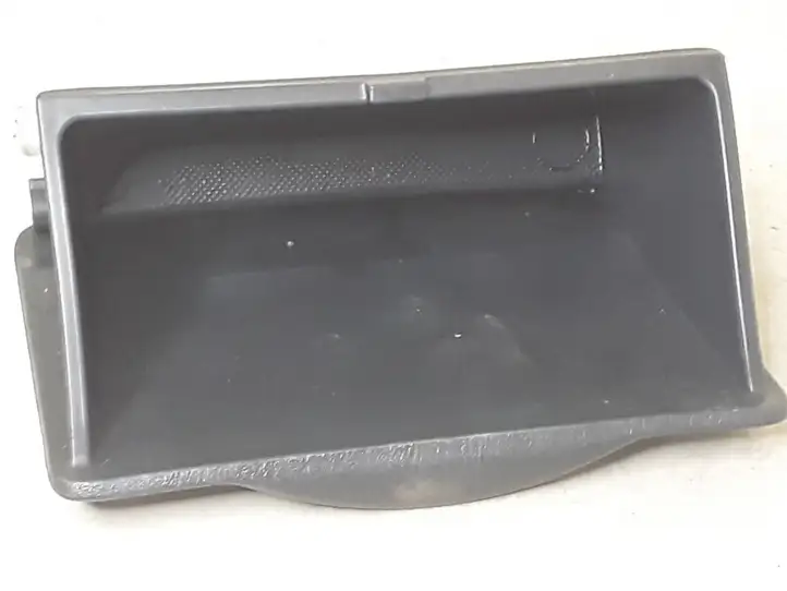 Toyota Corolla E120 E130 (2000 - 2004) 5544102040 Выдвижной ящик — фото 3