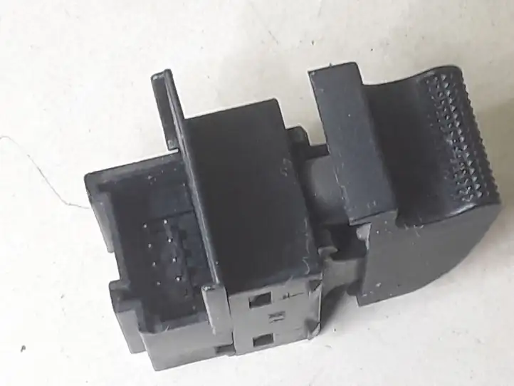 Audi A3/S3 8L (2000 - 2003) 8L0959855A Кнопка стеклоподъемников — фото 2