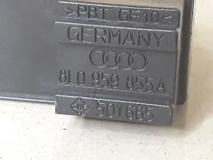 Audi A3/S3 8L (2000 - 2003) 8L0959855A Кнопка стеклоподъемников — фото 3