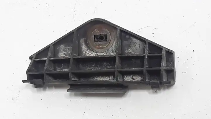 Toyota Avensis Verso (2004 - 2009) 870N Кронштейн заднего бампера — фото 1