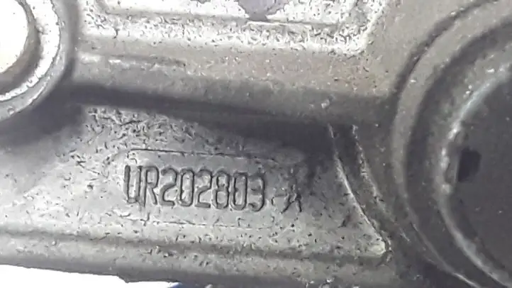 Ford Mondeo Mk III (2000 - 2007) UR202803A Замок крышки багажника — фото 3