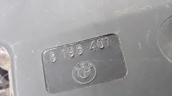 Rover 75 (1995 - 2006) 8196401 Замок крышки багажника — фото 2