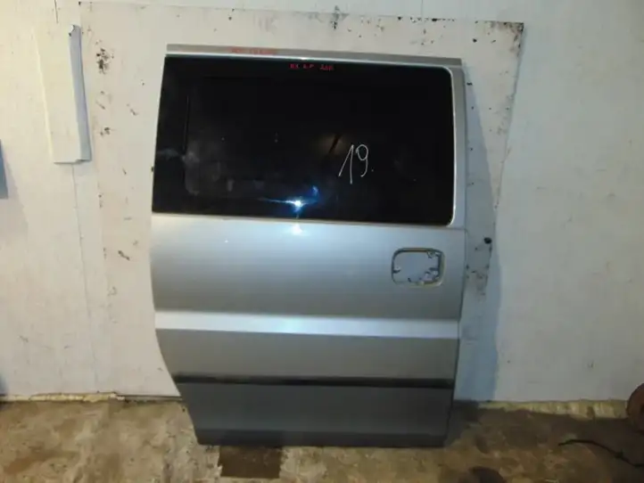 Hyundai H-1, Starex, Satellite (2004 - 2007) 770024A720 Боковая раздвижная дверь — фото 1