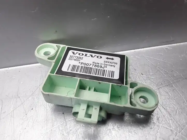 Volvo C70 (2005 - 2009)  30773062 Датчик удара надувных подушек