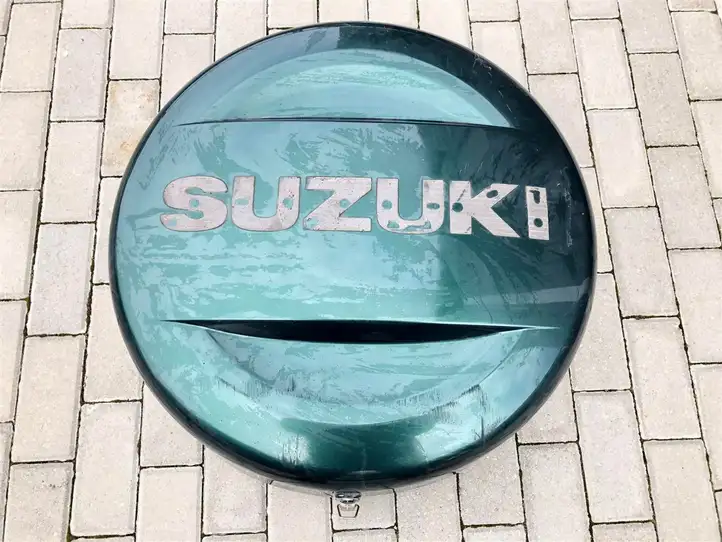 Suzuki Grand Vitara II (2005 - 2008) Кронштейн запасного колеса — фото 1