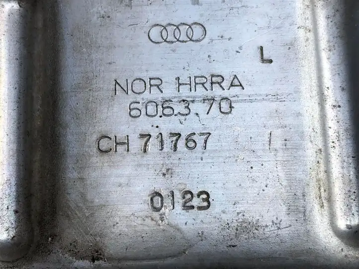 Audi A4 S4 B6 8E 8H (2000 - 2006) Амортизатор переднего бампера — фото 2