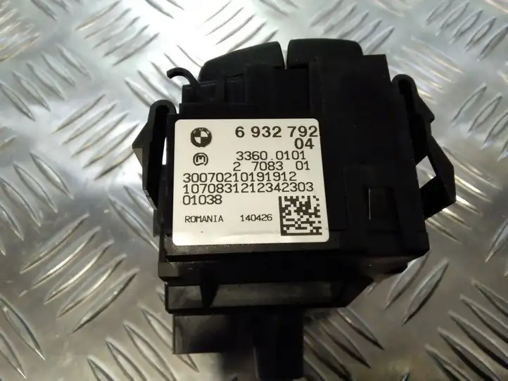 BMW 1 E81 E87 (2004 - 2011) 693279204 Включатель фонарей — фото 3