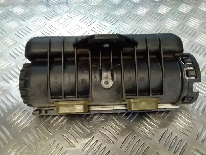 Opel Zafira B (2008 - 2014) 601762300 Подушка безопасности пассажира — фото 4