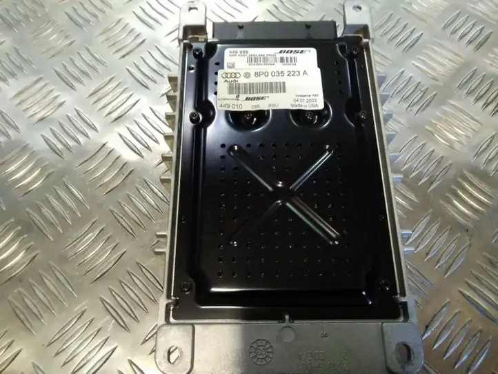 Audi A3/S3 8L (2000 - 2003) 8P0035223A Усилитель звука — фото 2
