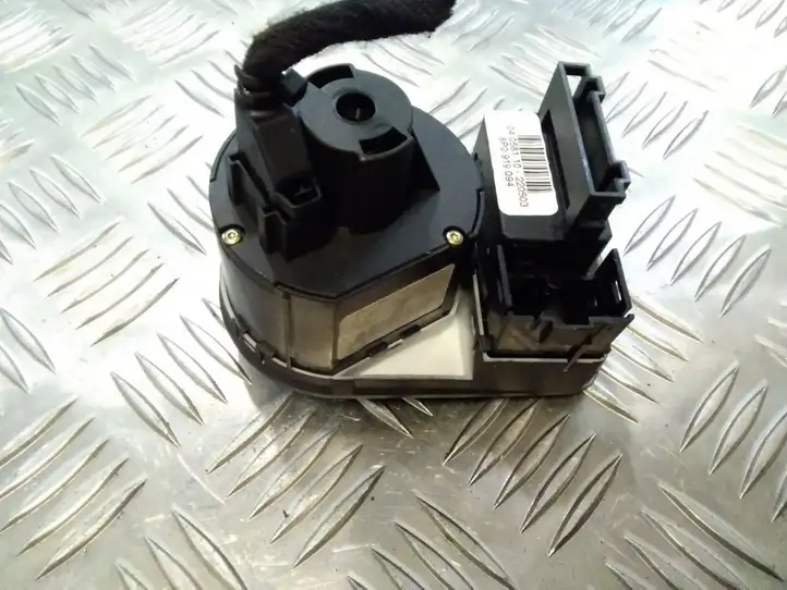 Audi A3/S3 8L (2000 - 2003) 8P2941531C Включатель фонарей — фото 2