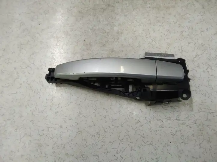 Opel Astra J (2009 - 2012) 14096201 Наружная ручка задней двери — фото 1