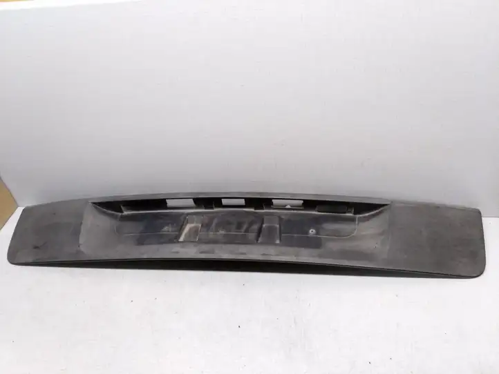 Renault Scenic II - Grand scenic II (2003 - 2006) 8200254900 Рамка номерного знака — фото 1